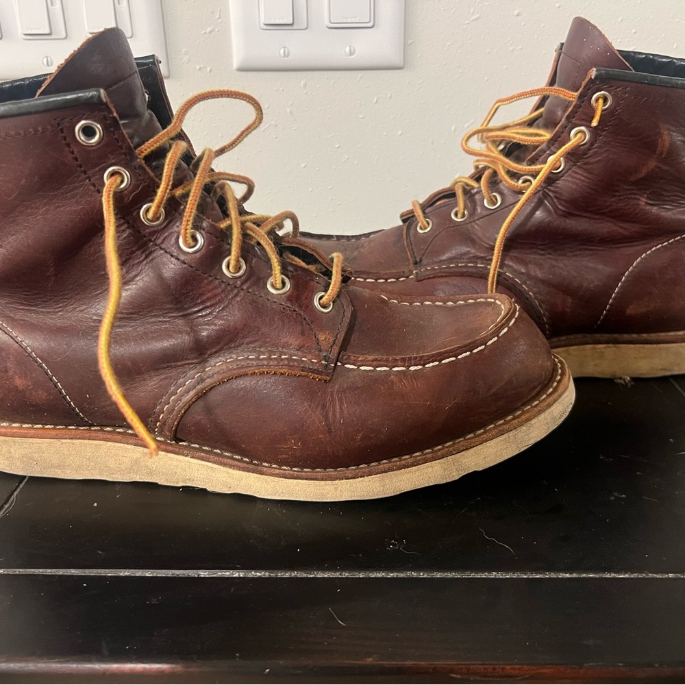 Redwing CLASSIC MOC®

Men's 6-Inch Boot in Copper Rough & Tough Leather